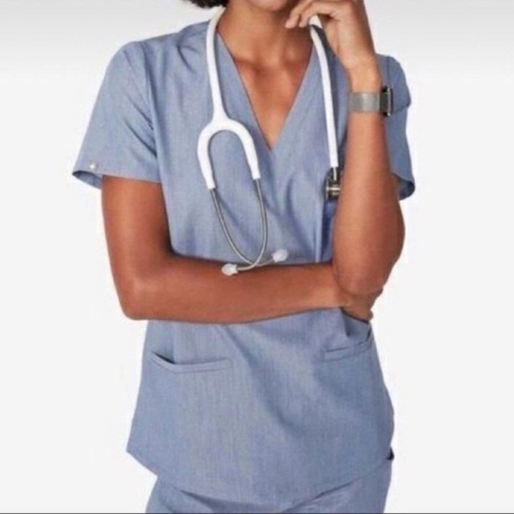FIGS Heather Indigo Casma scrub top in XXS